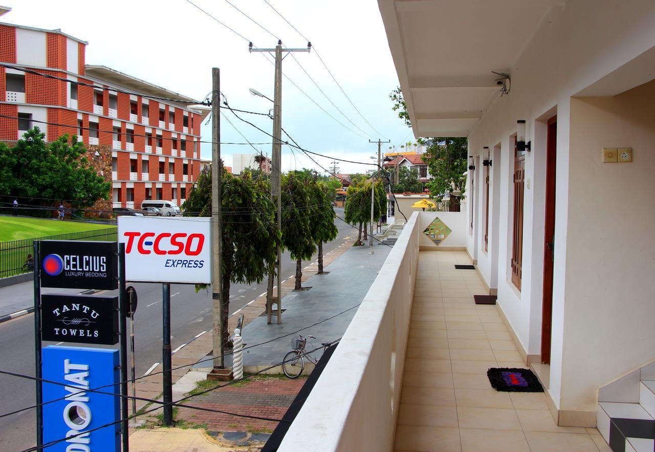 Holiday Guest Inn Negombo Exterior foto